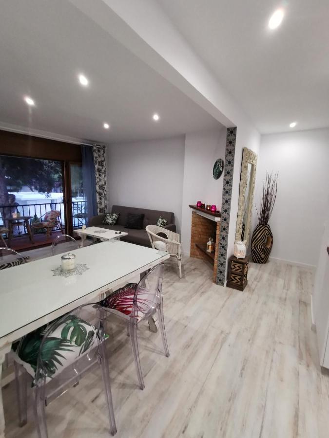 Apartamento Port De Roda De Bara -Roc Sant Gaieta Bagian luar foto