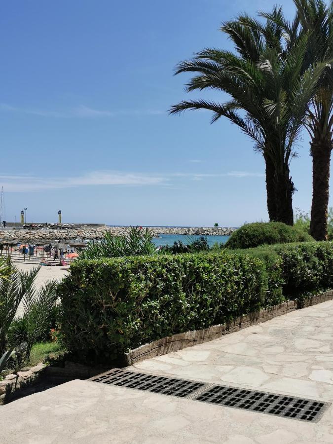 Apartamento Port De Roda De Bara -Roc Sant Gaieta Bagian luar foto
